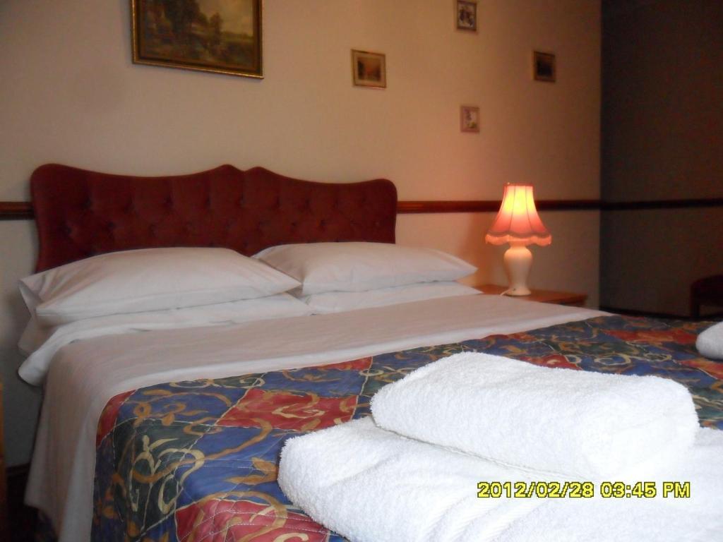 Thorpe Lodge Hotel Peterborough Kamer foto