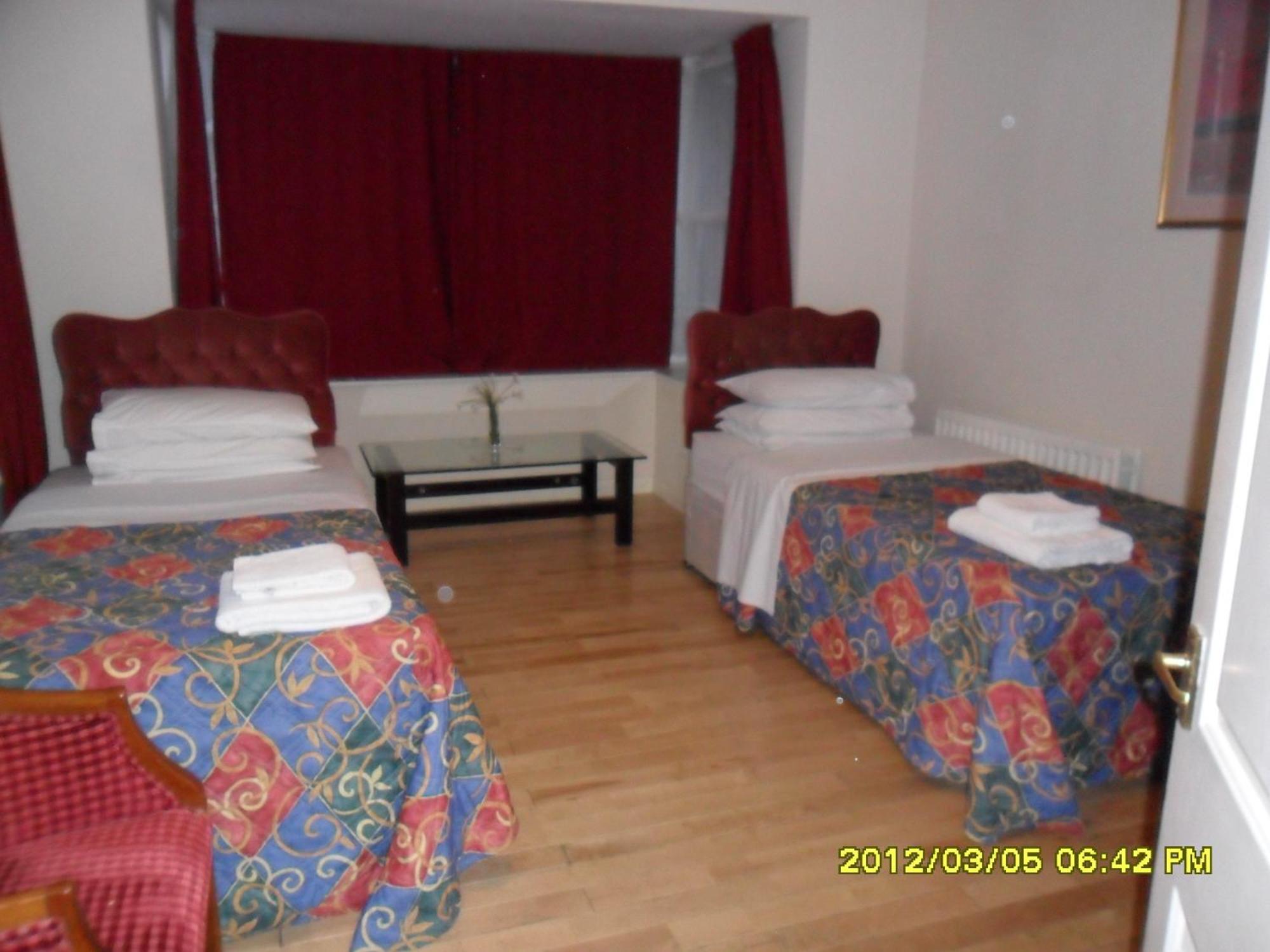 Thorpe Lodge Hotel Peterborough Buitenkant foto